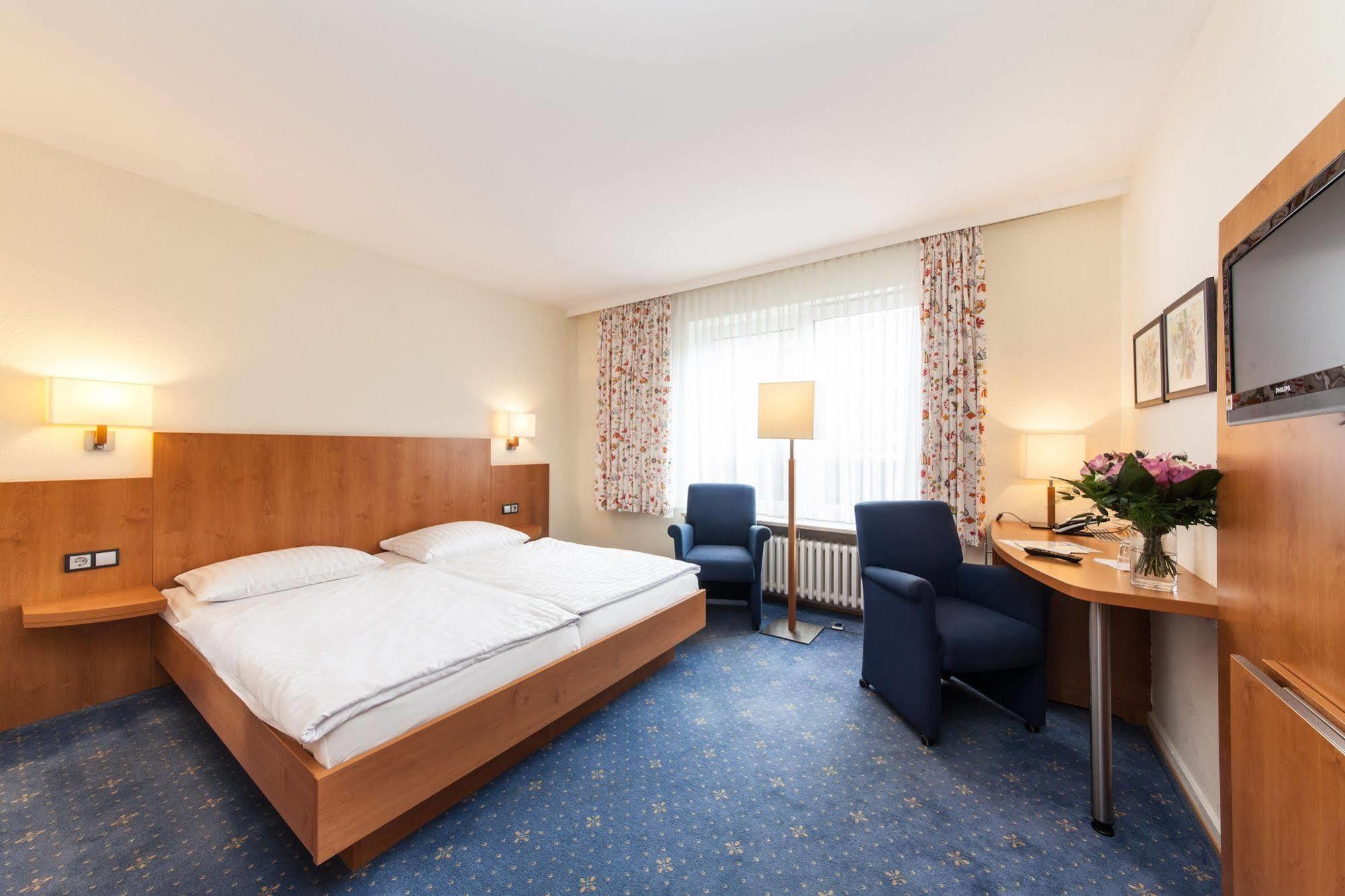 Hotel Drei Kronen Elmshorn Εξωτερικό φωτογραφία